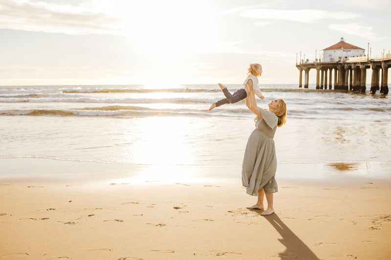 Allie in Los Angeles for Flytographer 2.jpeg