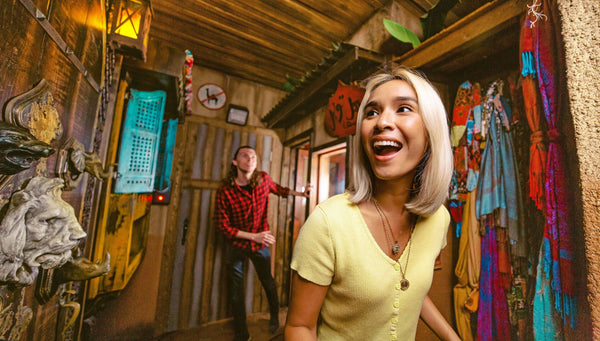 Puzzle Solving Expert in Escape Room