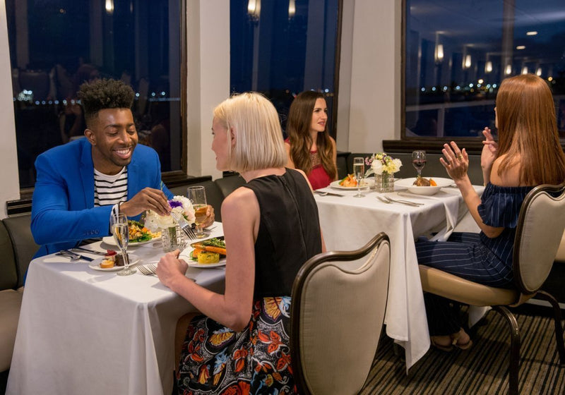couple-enjoying-romantic-dinner-cruise-for-two