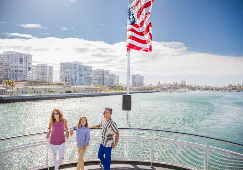family-on-a-san-diego-harbor-cruise