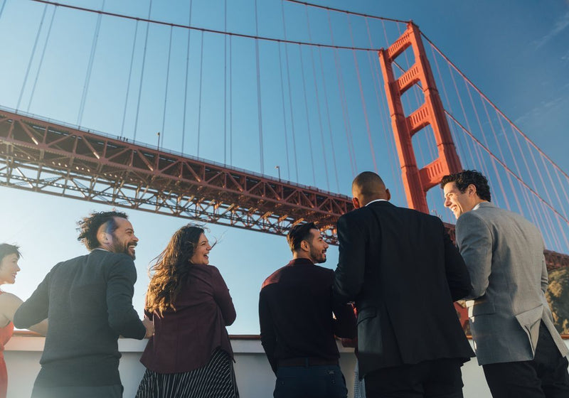 friends-on-dinner-cruise-under-the-golden-gate-bridge