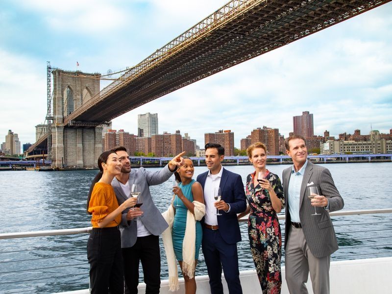 friends-under-bridge-on-dinner-cruise