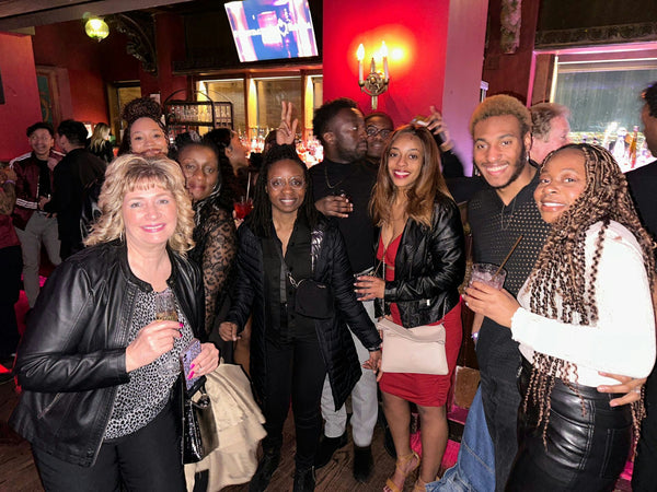 Las Vegas Sign with party