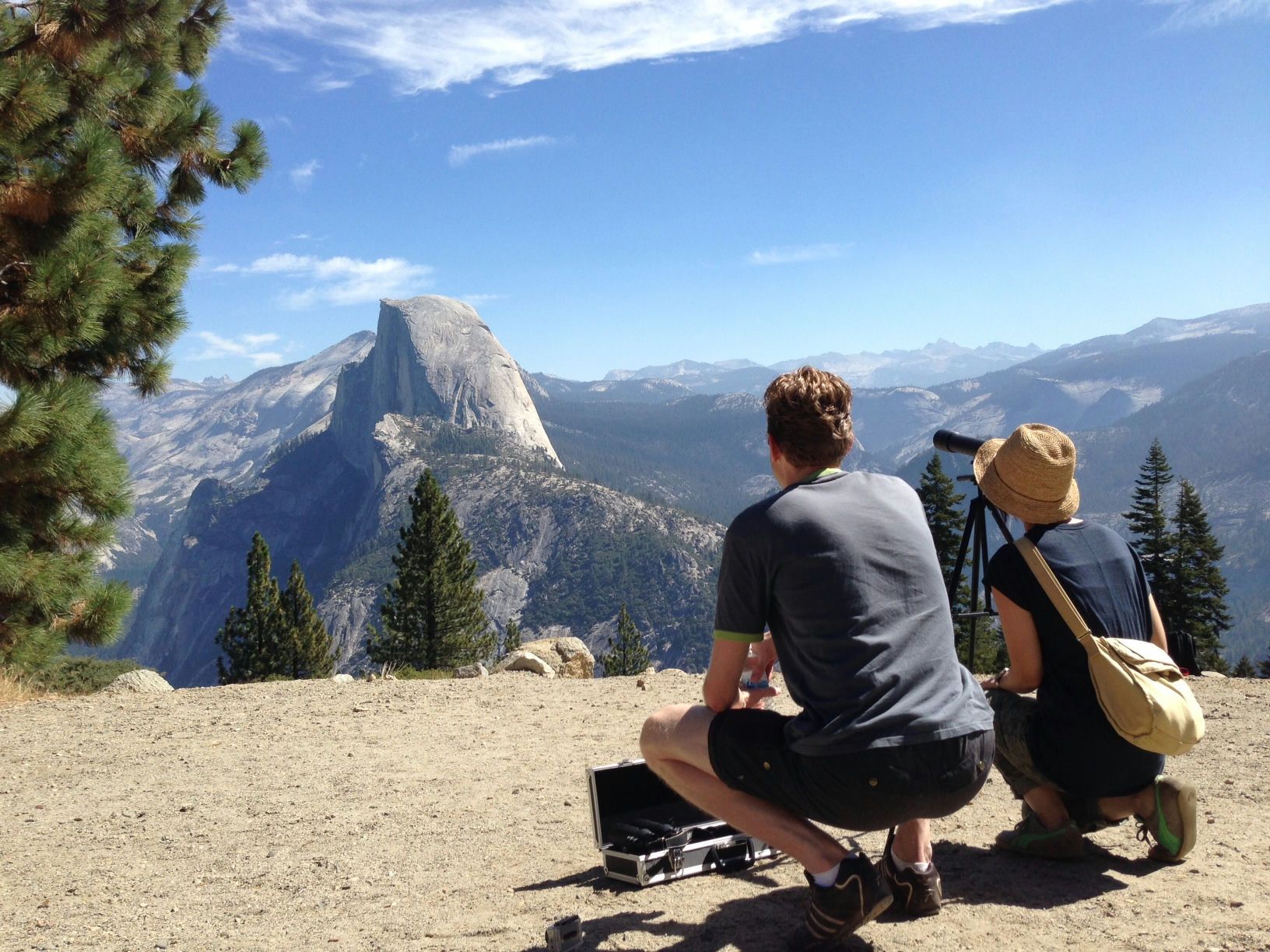 2-Day Semi-Guided Yosemite Tour with Curry Village Tent Cabin Stay