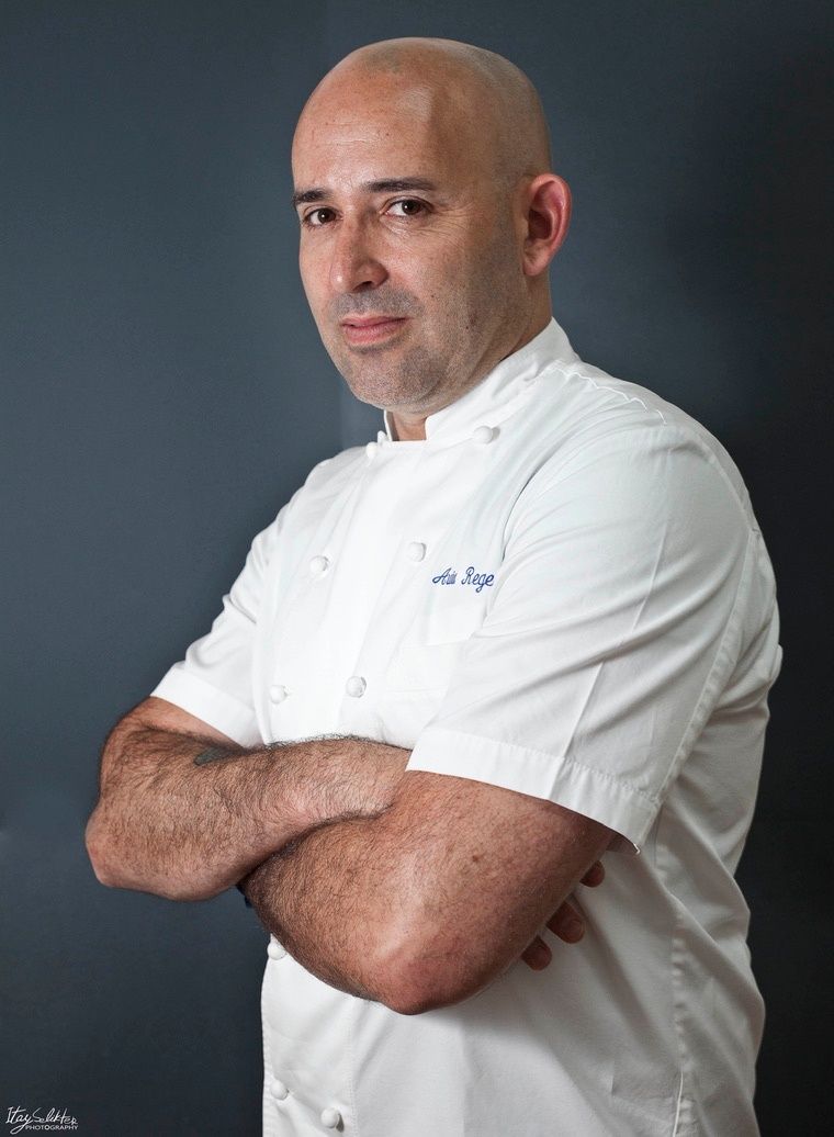 male-chef-with-arms-crossed