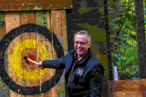 man throwing an ax in arlington tx