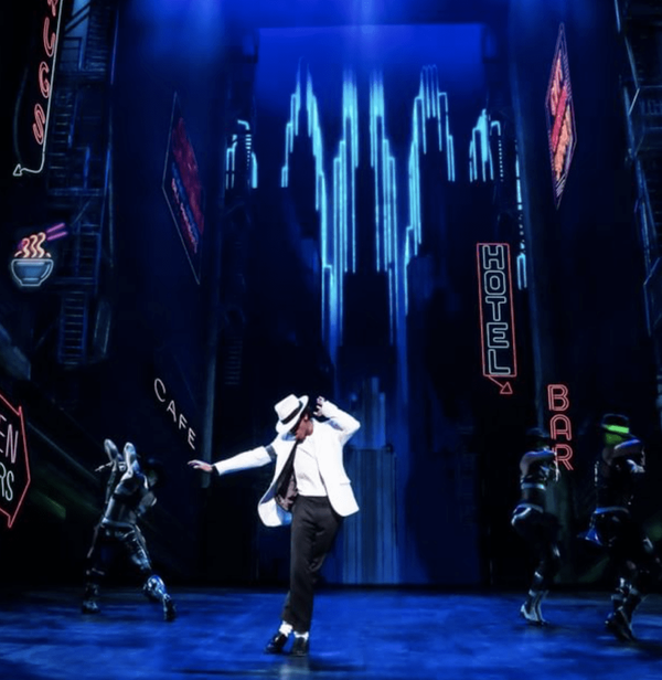 MJ-musical_universal-min.jpg