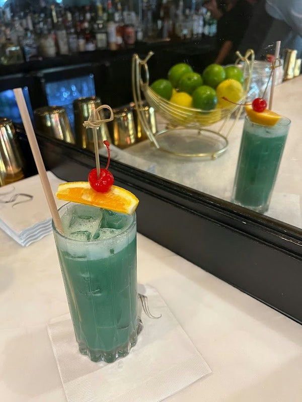 Toast of the Town-Seasonal Cocktail Tour gin .jpeg