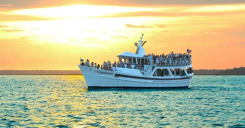 vagabon-boat-at-sunset-jpg