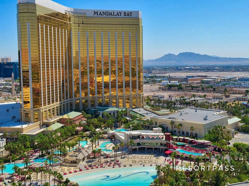17_spa-pass-at-mandalay-bay-las-vegas_resortpass_white.jpg