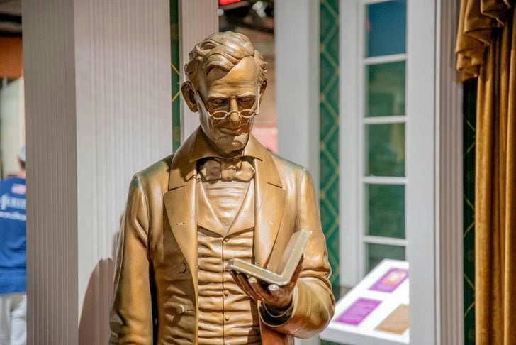 Lincoln Assassination Walking Tour with Ford's Theatre Option