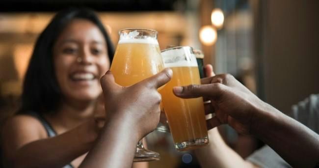 Aloha Pub Crawl.jpg
