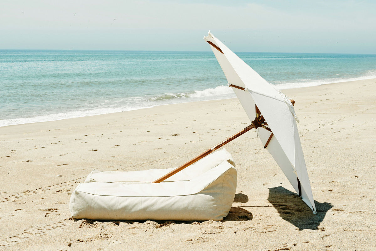 beach-loungers-jpg