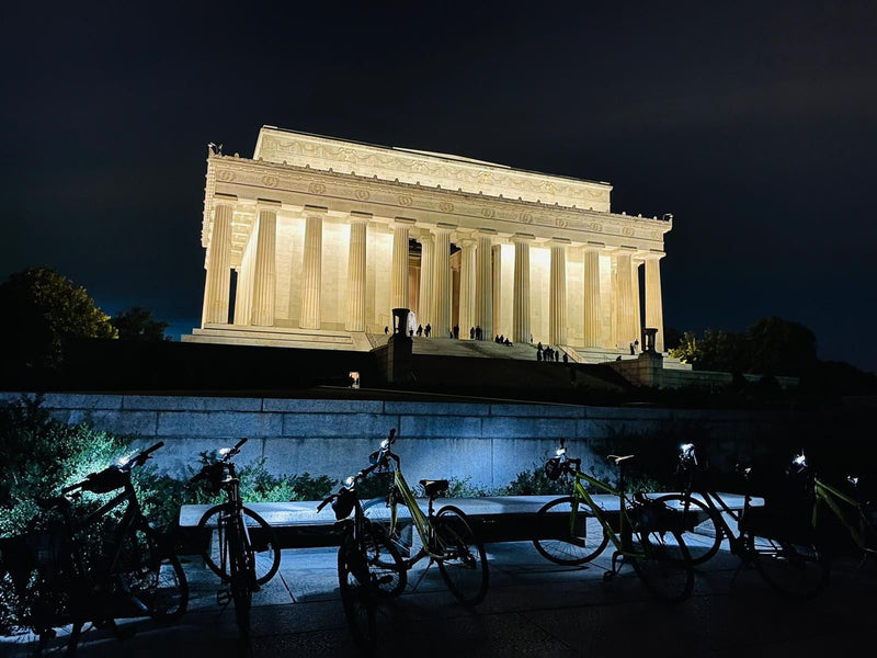 bikes-at-lincoln-memorial-at-night-jpg