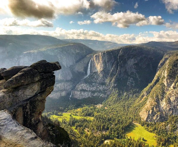 Hiking to Vernal Falls.jpg