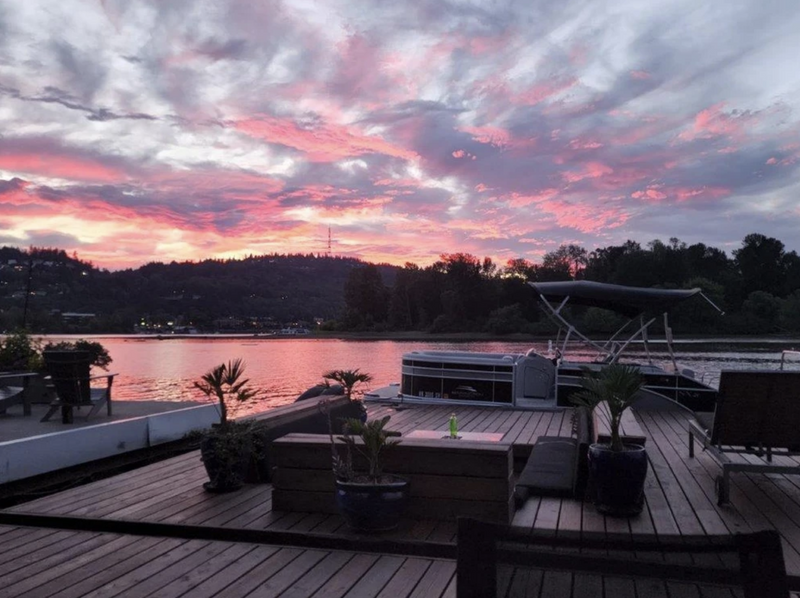 boat-at-sunset