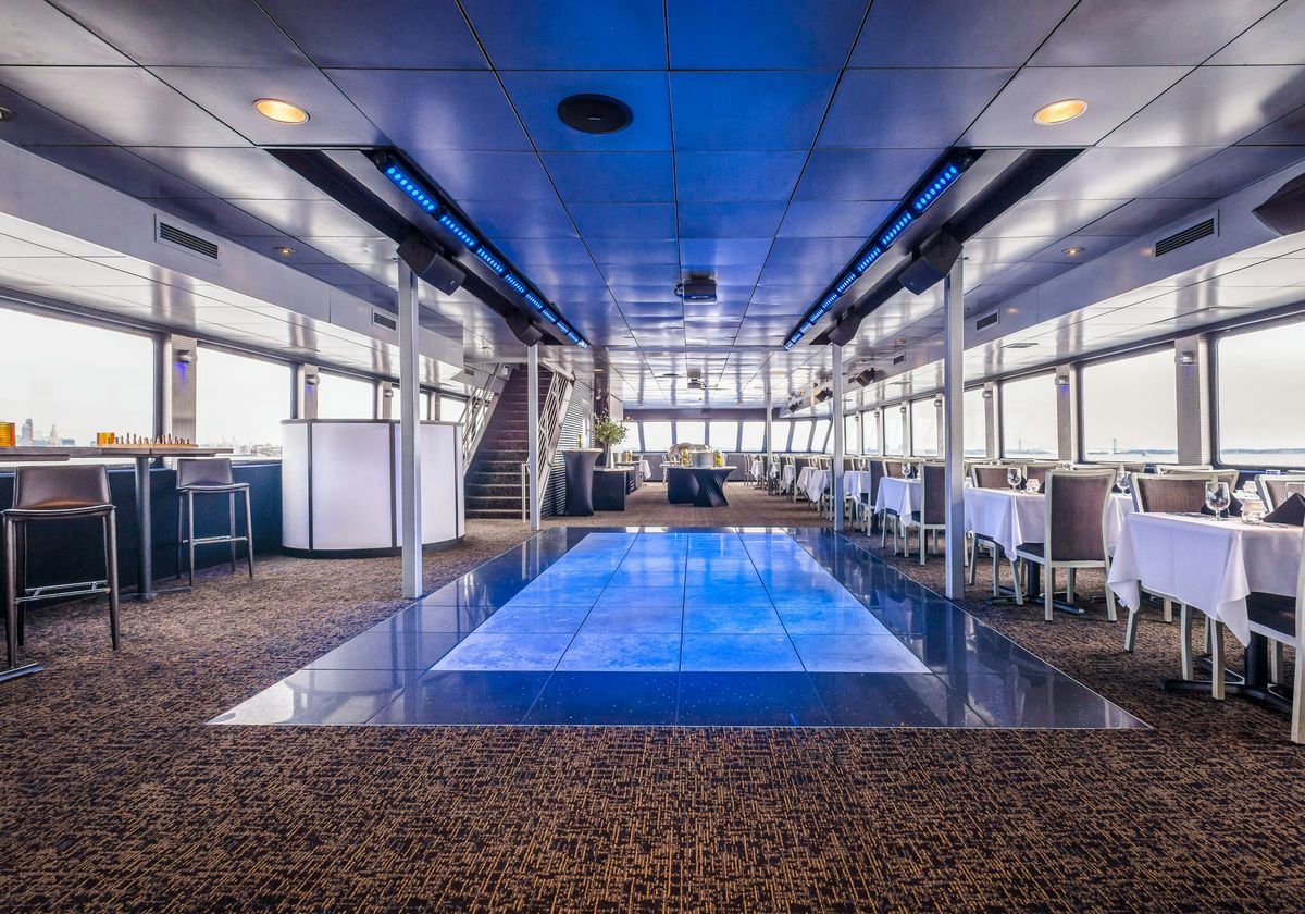 boat-interior