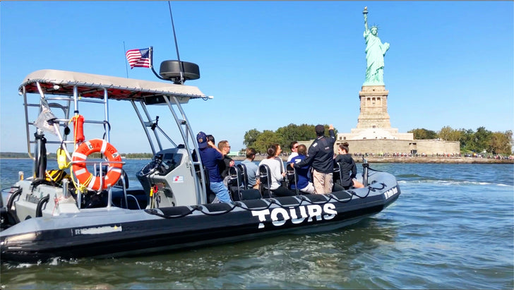 Statue of Liberty & Brooklyn Bridge Speedboat Ride