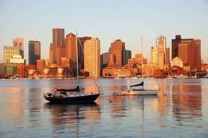 Classic Boston Libations and Bites & Drinks Tour