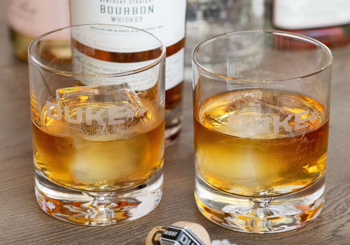 bourbon-on-the-rocks