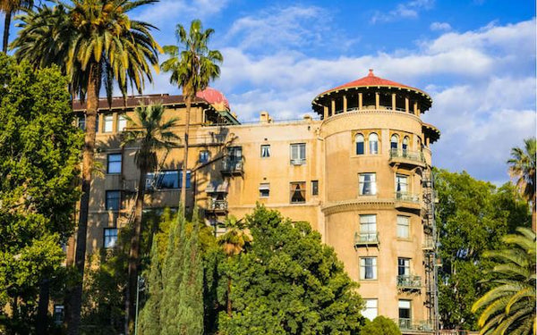 building in pasadena