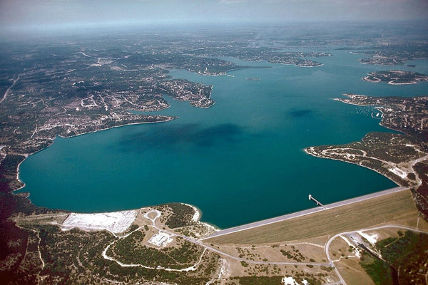 plane over canyon lake.jpg