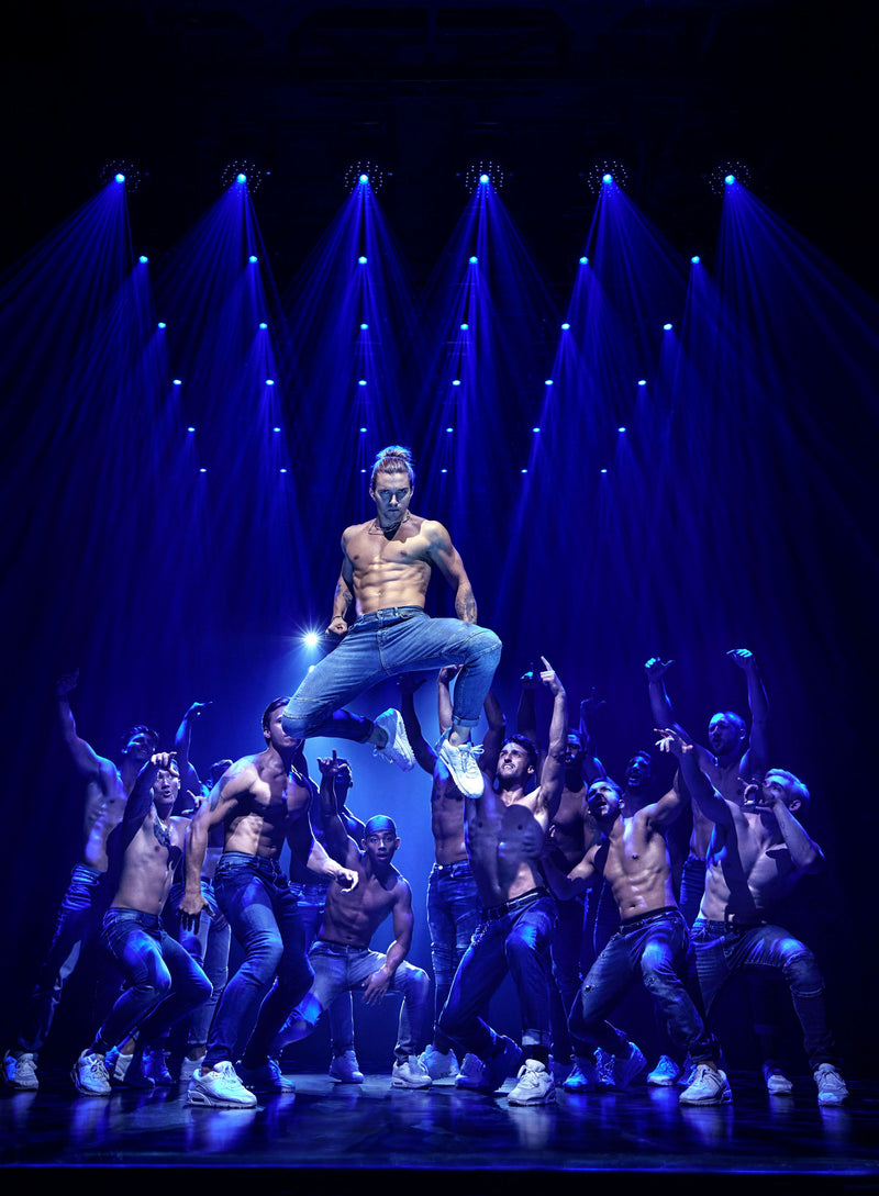 Cast of MAGIC MIKE LIVE_Aus_credit_Peter Brew-Bevan.jpg