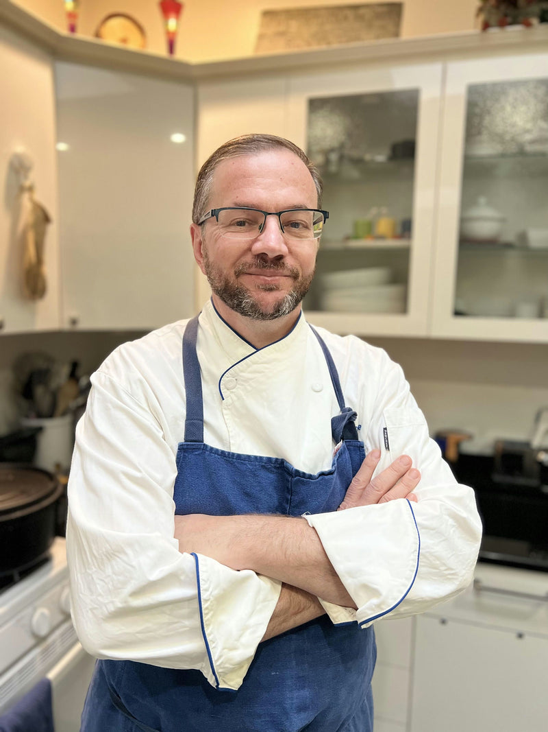 chef-in-kitchen