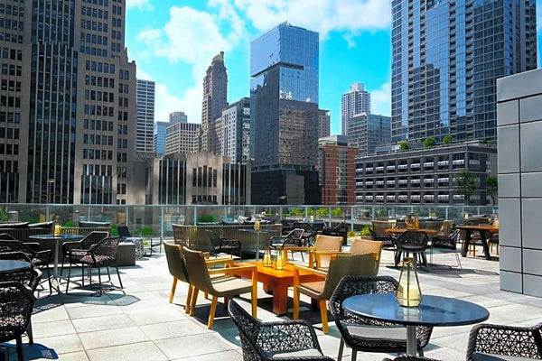 chicago charm hotel.png