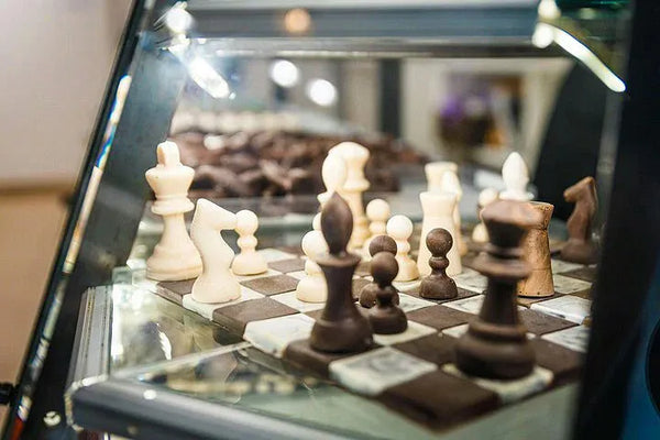 chocolate-chess-set