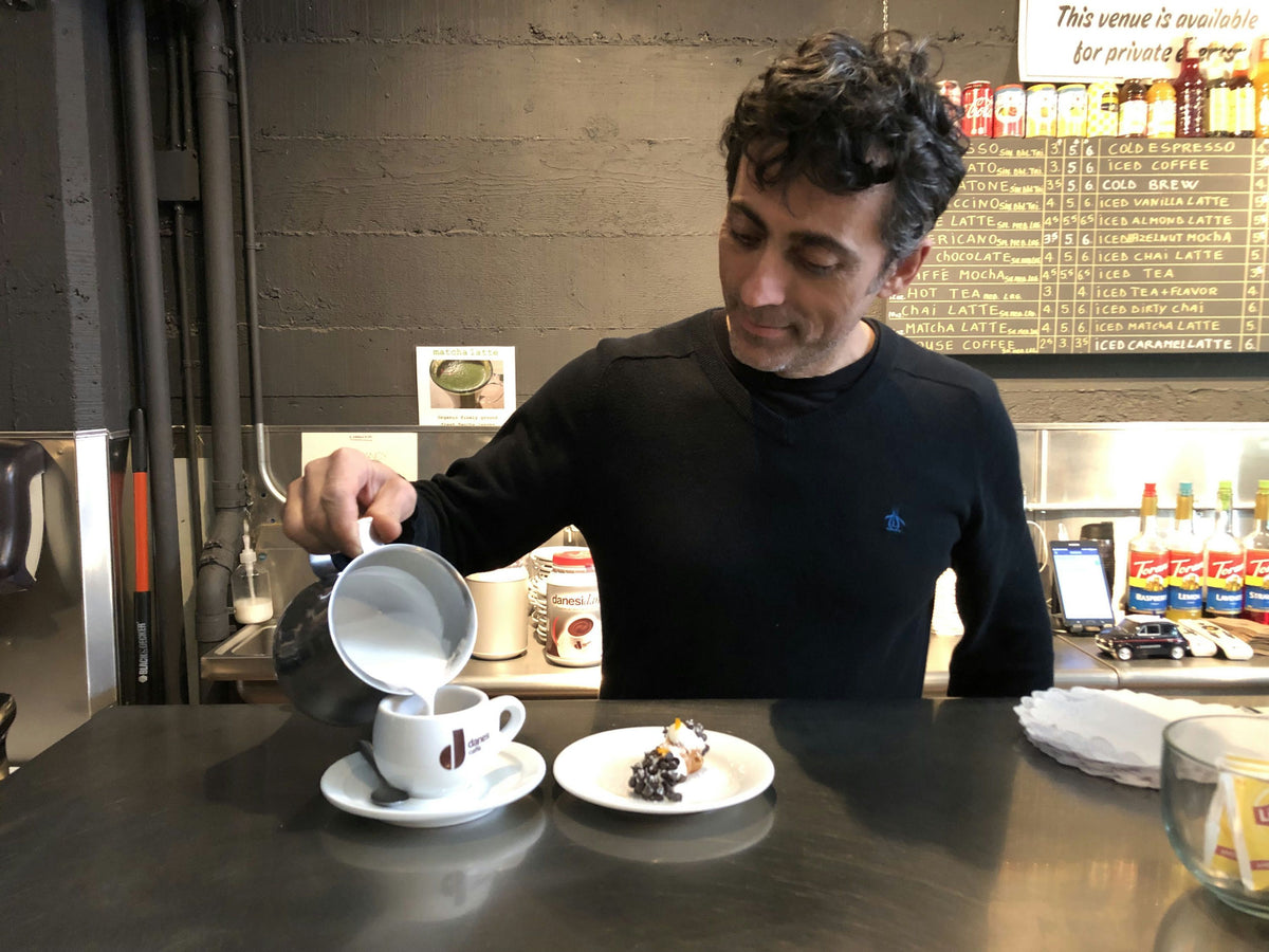 coffee-pouring