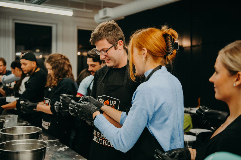 couple-cooking-together