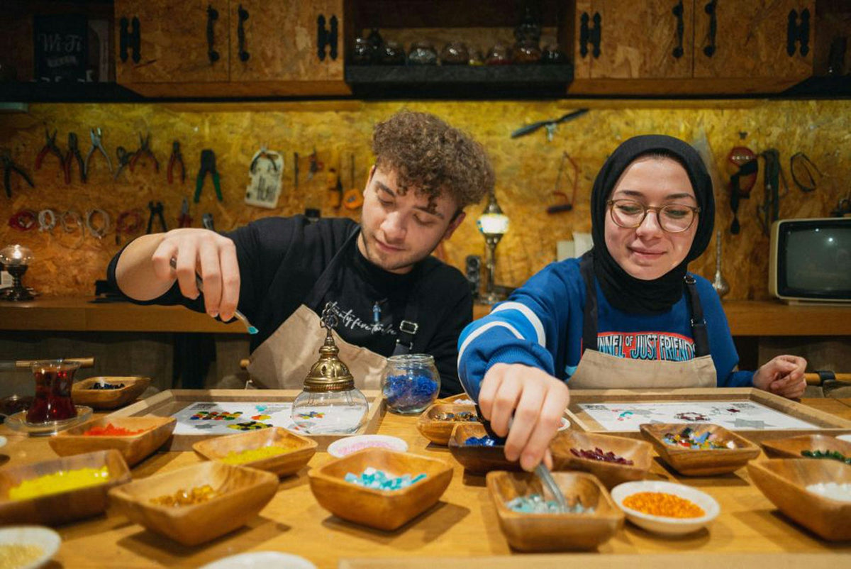 couple-making-mosaics