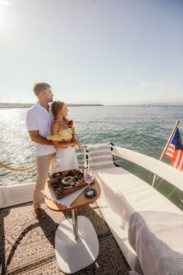 couple-on-a-boat