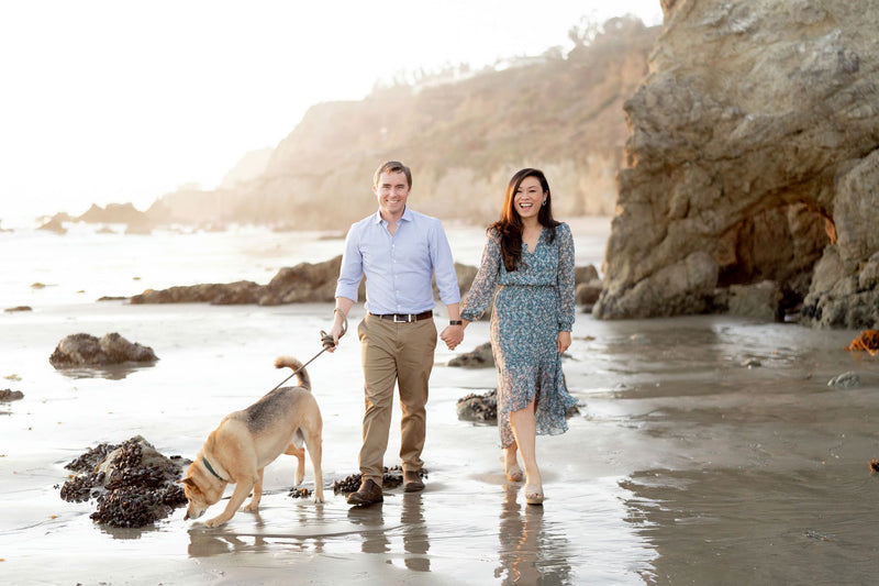 couple-on-the-beach-in-la
