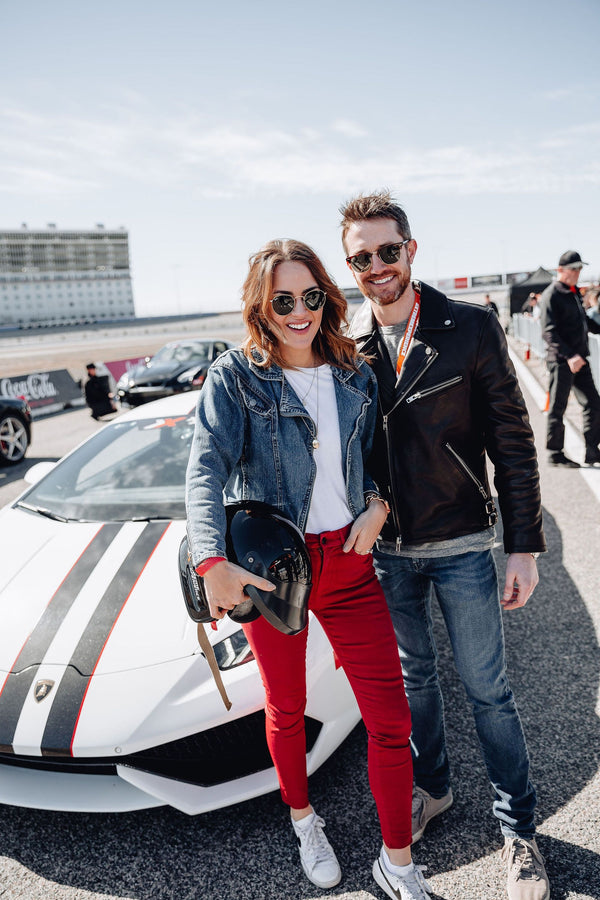 Lamborghini-Huracan-white and black