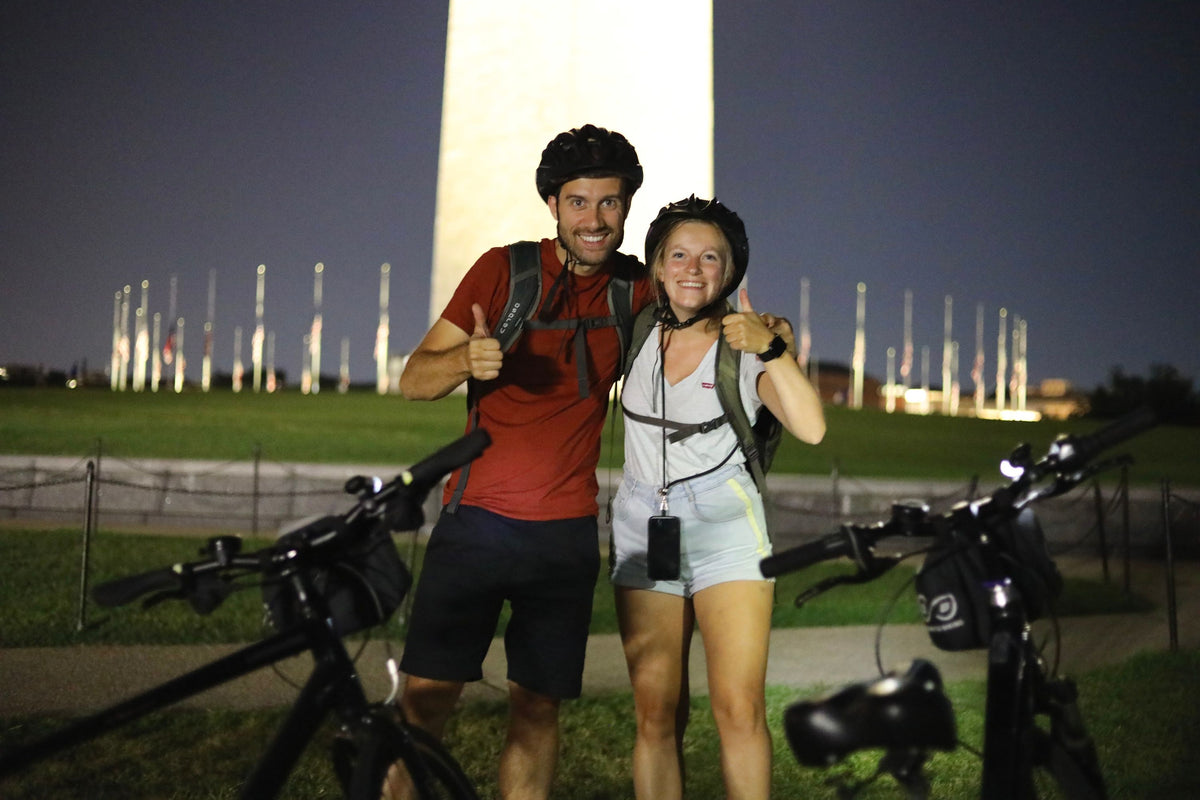couple-with-bikes-at-washington-memorial-jpg