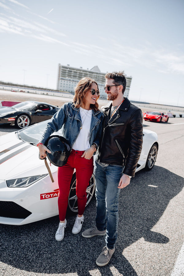 couple with lamborghini