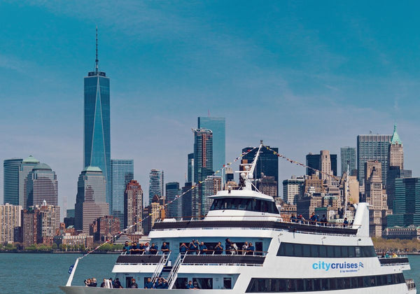 Saturday Dinner Cruise in New York City