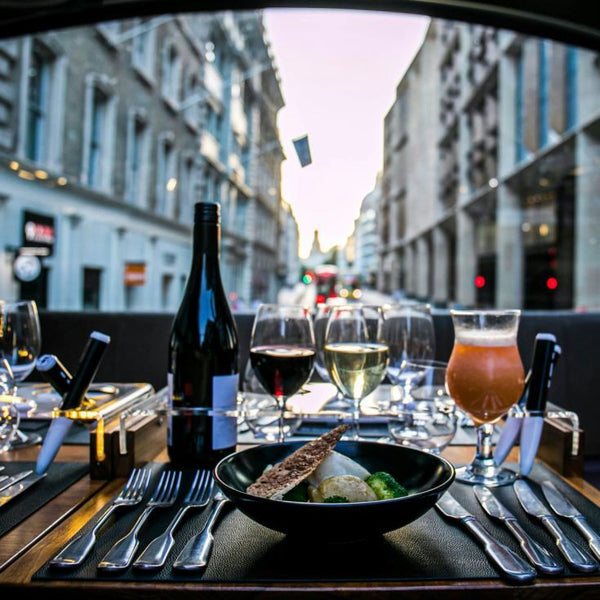 dinner-on-bus
