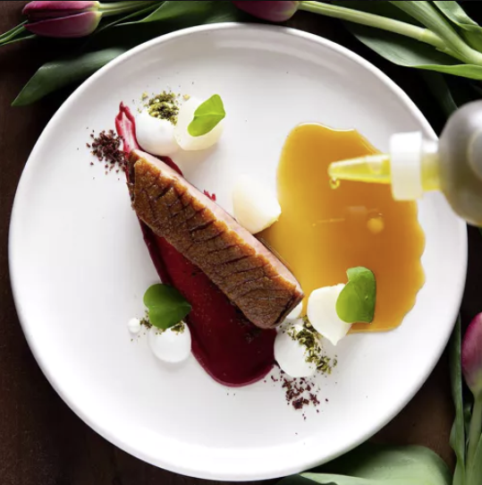 dish-with-sauce