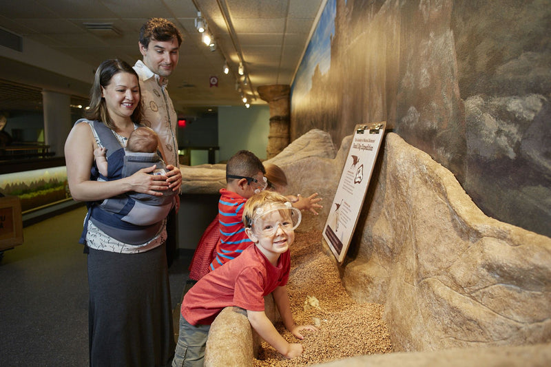 family-at-museum