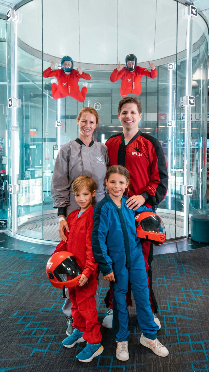 family-skydiving