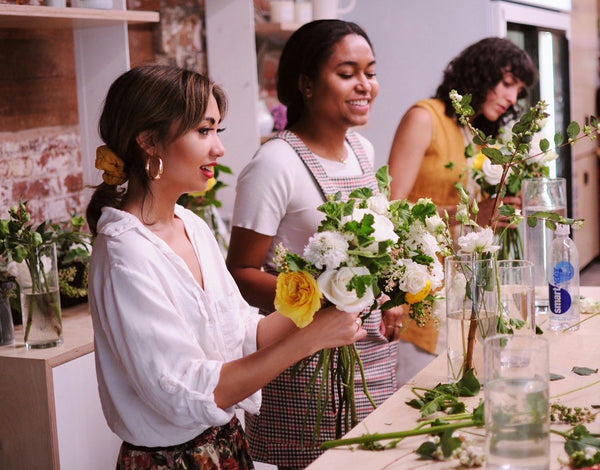 floral arranging class