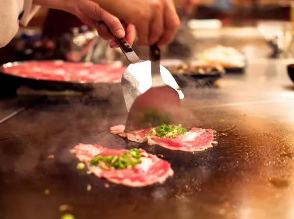 Food on hibachi grill 852.png