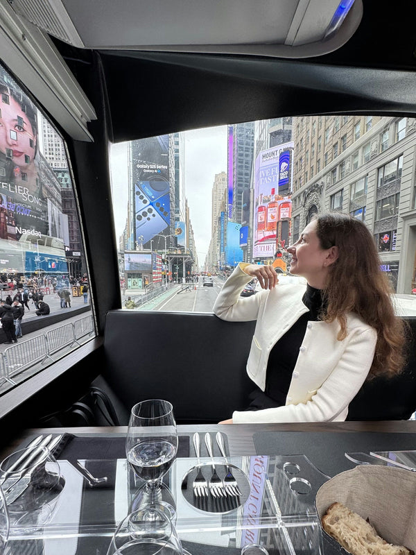 girl-on-bus