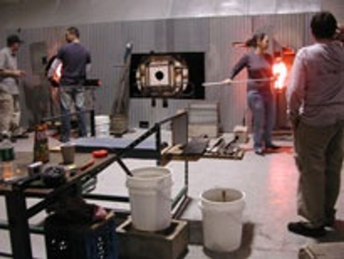 glass-blowing-class