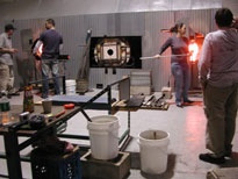 glass-blowing-class