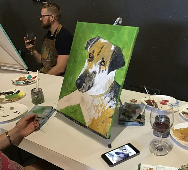 painting pet on blue canvas