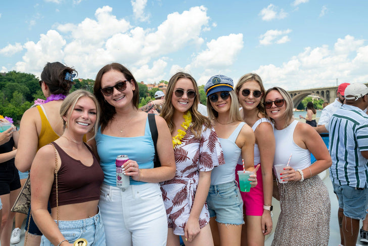 Brunch Buffet & Open Bar Boat Cruise